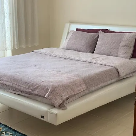 Guest * אנטליה